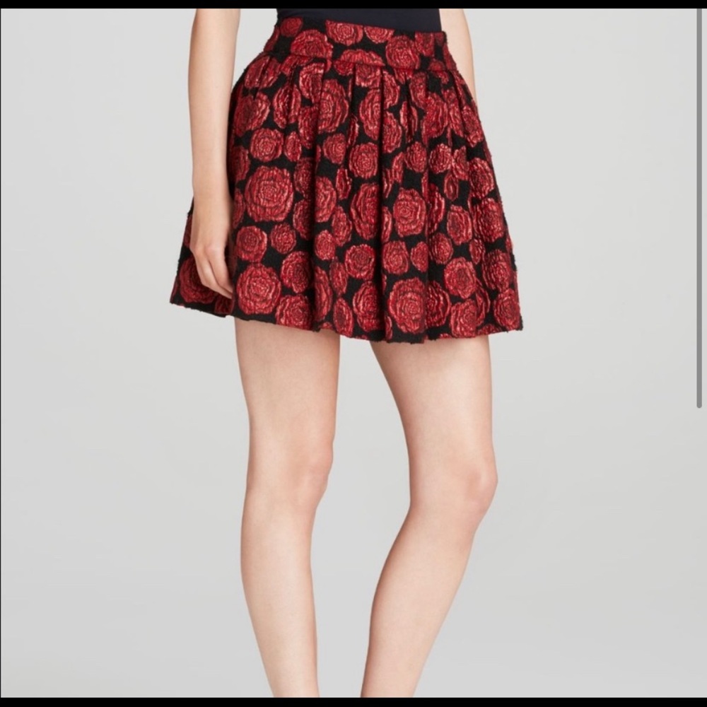 NEW Alice+Olivia Fizer Box Pleat Jacquard Rose